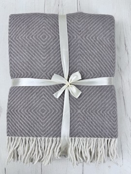 Плед Марсель с бахромой Влади, белый/ бл.коричневый, Lille<9009851 Lille, 140*200, белый/ бл.коричневый, 1.5 спальные>